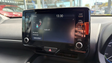 Toyota Yaris Cross 1.5 Hybrid Design 5dr CVT Hybrid Estate